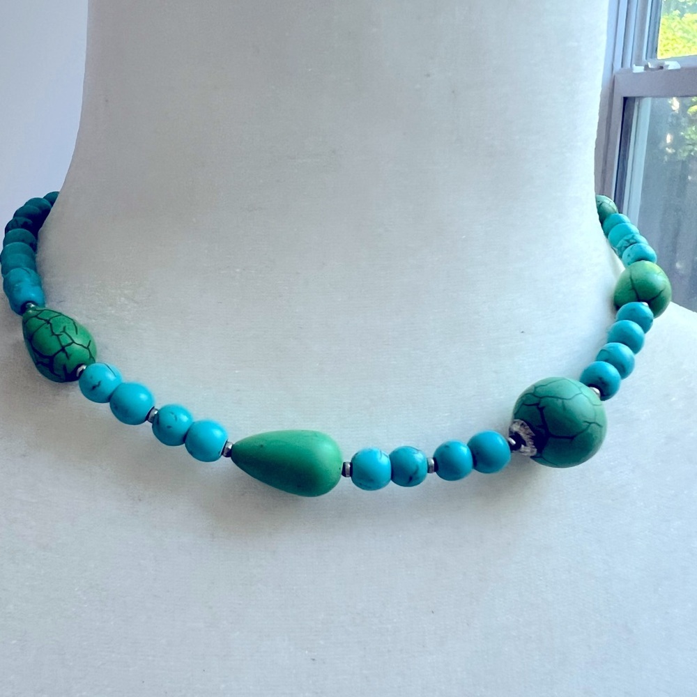 Blue turquoise green stones beaded boho necklace